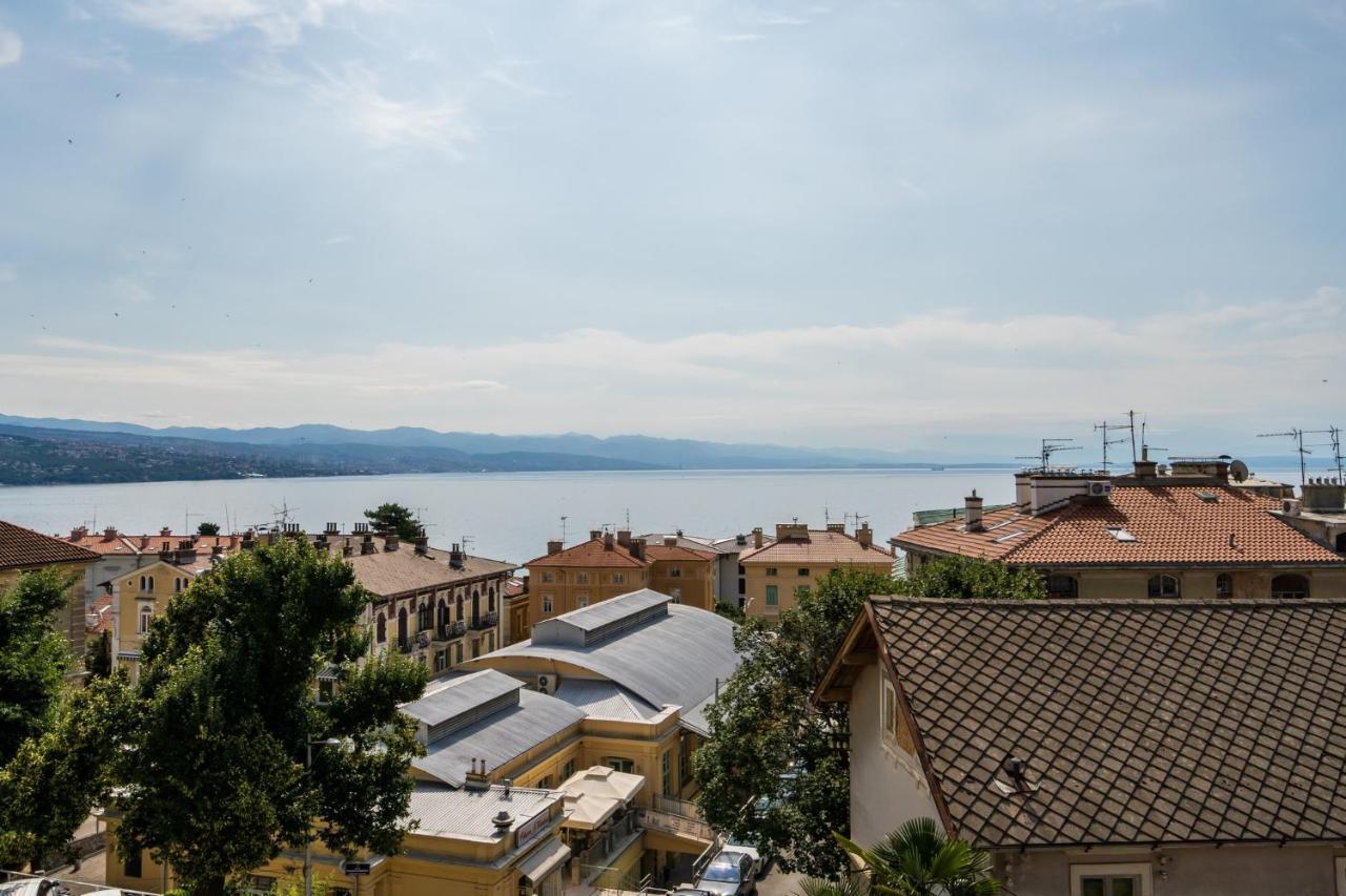Ah Design Apartments Deluxe Opatija Exterior photo